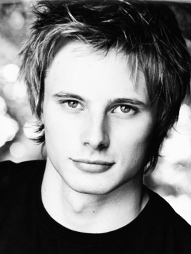 Bradley James (Arthur Pendragon)